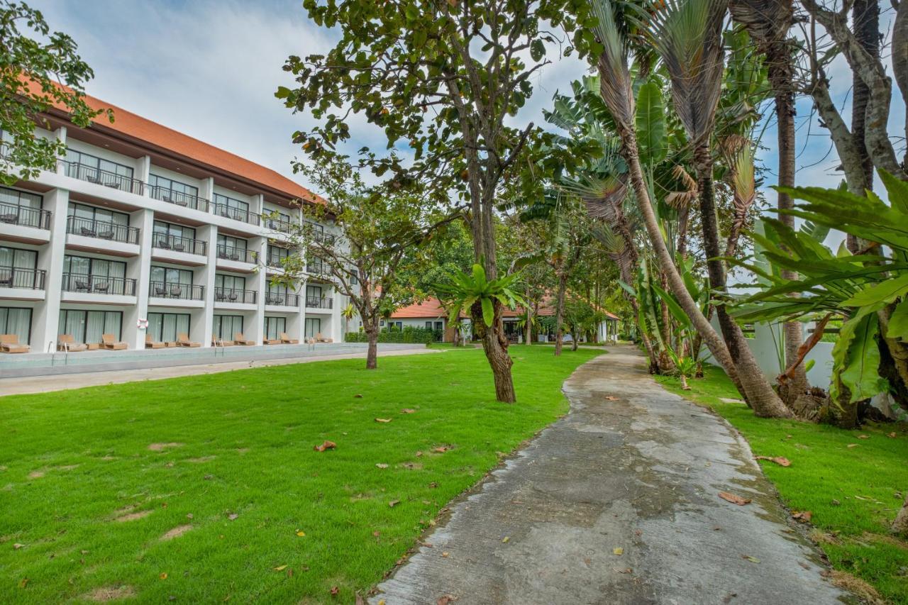 Art Patong Residence Mai Khao Exterior photo