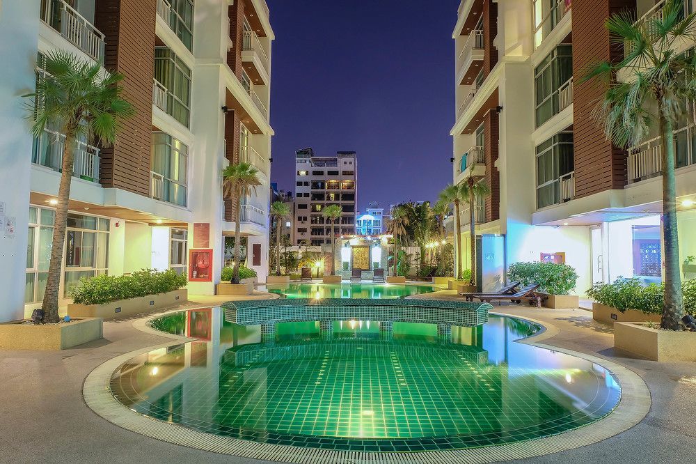 Art Patong Residence Mai Khao Exterior photo