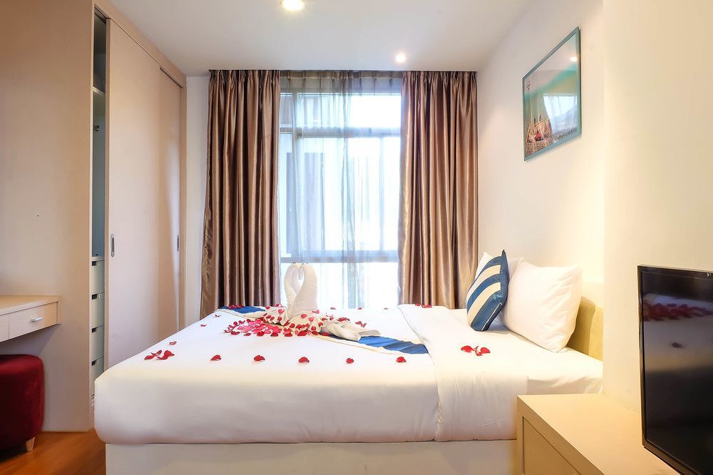 Art Patong Residence Mai Khao Exterior photo